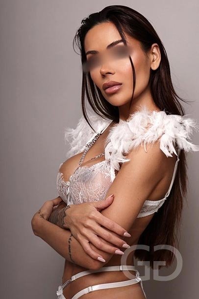 london escorts busty latin couples ladies LANA